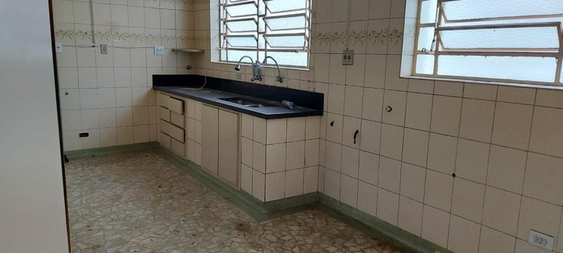 Casa Comercial na Zona Sul 694m² Rua Cláudio Rossi São Paulo - 