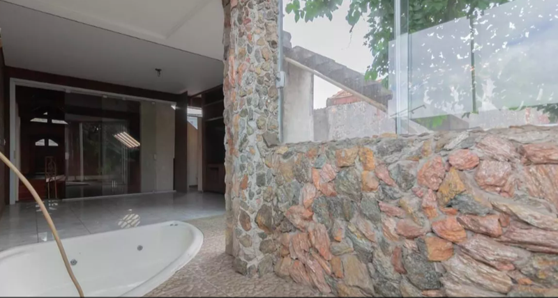 Casa Comercial no Ipiranga com 85m² Rua Vergueiro São Paulo - 