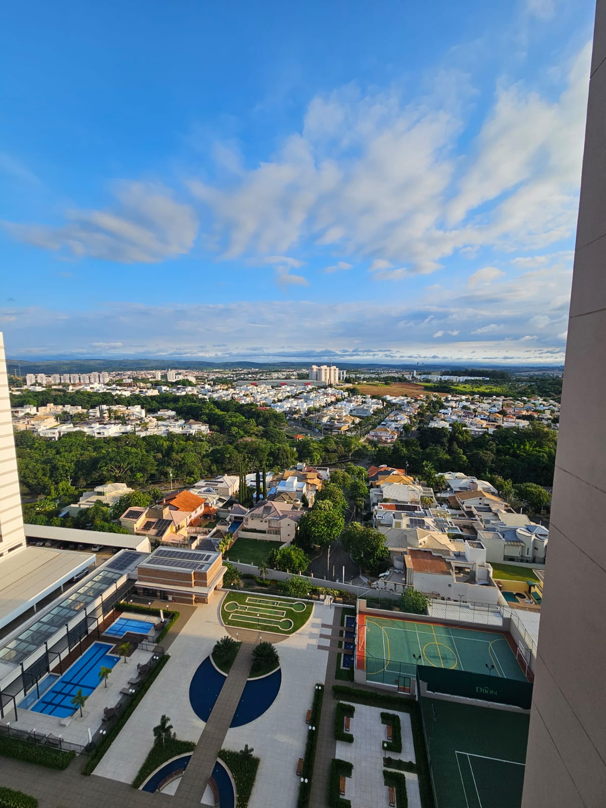 Apartamento com 4 dormit&oacute;rios &agrave; venda,314m&sup2; - Condom&iacute;nio Edif&iacute;cio Dijon - Sorocaba - SP Rua Antonio Perez Hernandez Sorocaba - 