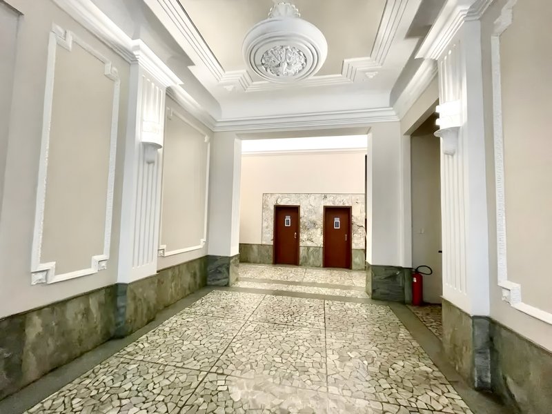 R$ 360.000 - PREÇO INCRÍVEL - APARTAMENTO - 139M2 - 3 DORM - 2 BANHEIROS - SACADA Rua Doutor Barros Cassal Porto Alegre - 