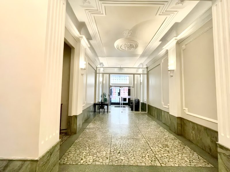 R$ 360.000 - PREÇO INCRÍVEL - APARTAMENTO - 139M2 - 3 DORM - 2 BANHEIROS - SACADA Rua Doutor Barros Cassal Porto Alegre - 
