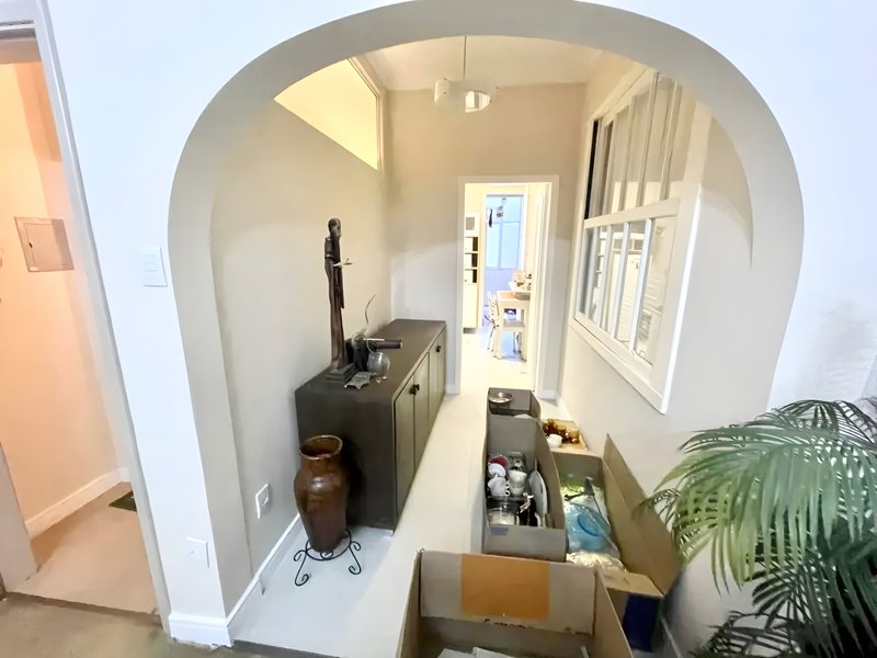 R$ 360.000 - PREÇO INCRÍVEL - APARTAMENTO - 139M2 - 3 DORM - 2 BANHEIROS - SACADA Rua Doutor Barros Cassal Porto Alegre - 