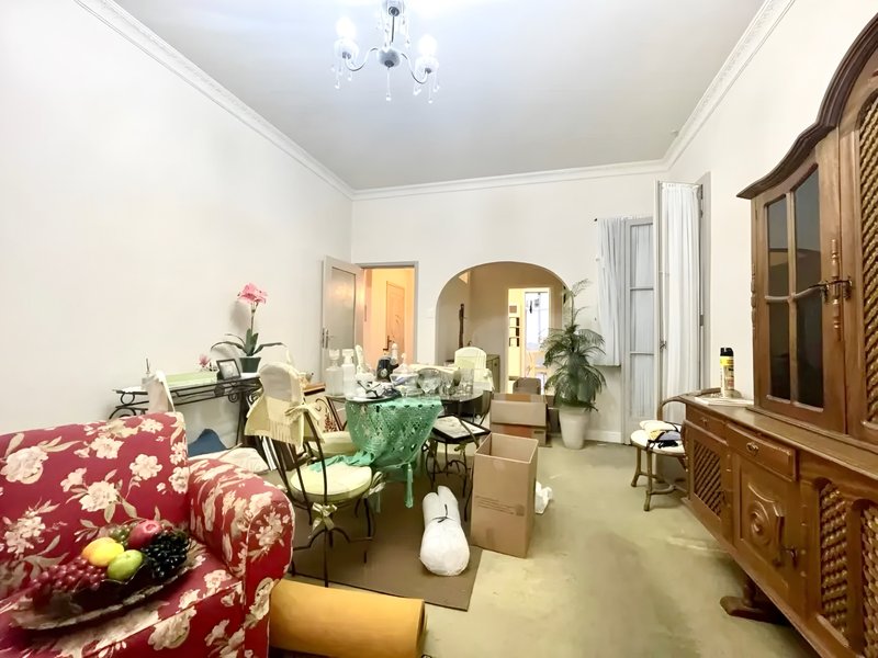R$ 360.000 - PREÇO INCRÍVEL - APARTAMENTO - 139M2 - 3 DORM - 2 BANHEIROS - SACADA Rua Doutor Barros Cassal Porto Alegre - 