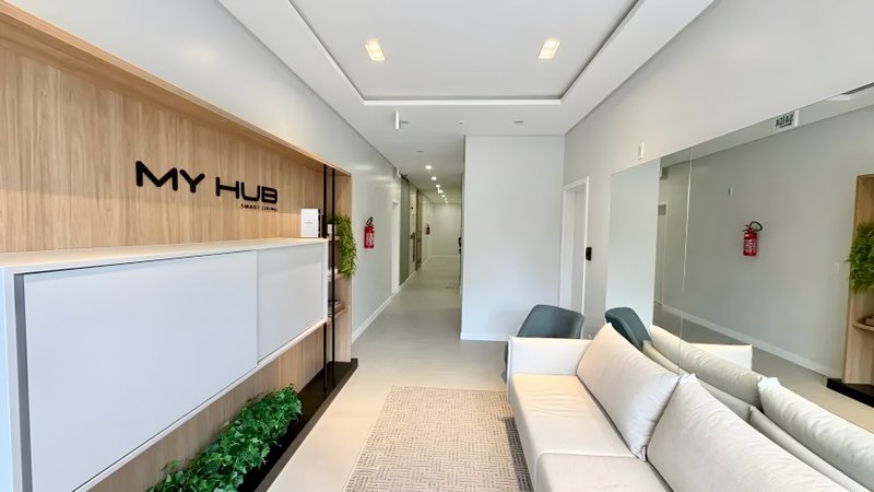 R$ 630.000 - MY HUB SMART LIVING - STUDIO PREMIUM - 47M2 - 1 DORM - SACADA - INFRA - VAGA Rua Marques de Carvalho Florianópolis - 