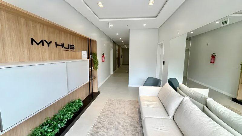 R$ 630.000 - MY HUB SMART LIVING - STUDIO PREMIUM - 47M2 - 1 DORM - SACADA - INFRA - VAGA Rua Marques de Carvalho Florianópolis - 