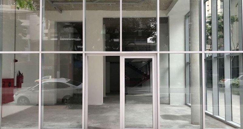 Loja em Pinheiros com 240m² 01 vaga Avenida Pedroso de Morais São Paulo - 