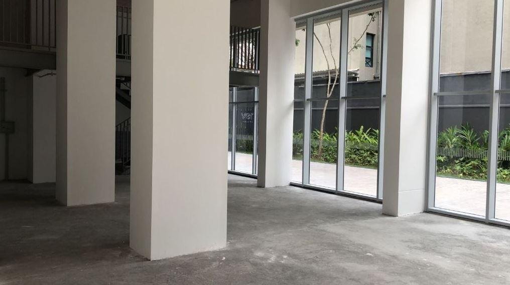 Loja-Salão à venda, 240m² - Foto 1