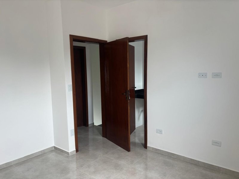 🏡 Sobrado Individual à Venda – Massaguaçu - Caraguatatuba - 
