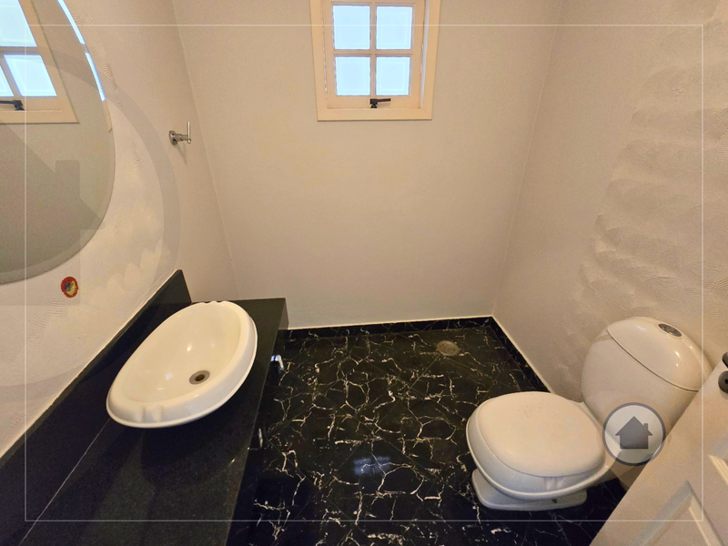 SOBRADO À VENDA | 212 M² | 3 DORM | 3 BANHEIROS | 4 VAGAS | JD FLOR DA MONTANHA – GRU/SP! Rua Formosa Guarulhos - 