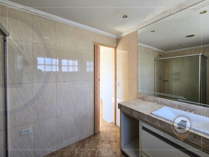 SOBRADO À VENDA | 212 M² | 3 DORM | 3 BANHEIROS | 4 VAGAS | JD FLOR DA MONTANHA – GRU/SP! Rua Formosa Guarulhos - 