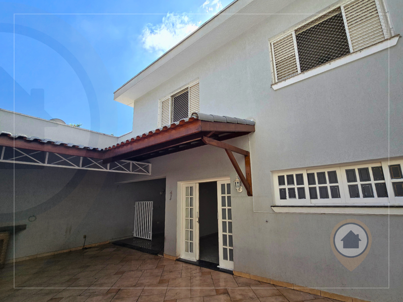 SOBRADO À VENDA | 212 M² | 3 DORM | 3 BANHEIROS | 4 VAGAS | JD FLOR DA MONTANHA – GRU/SP! Rua Formosa Guarulhos - 