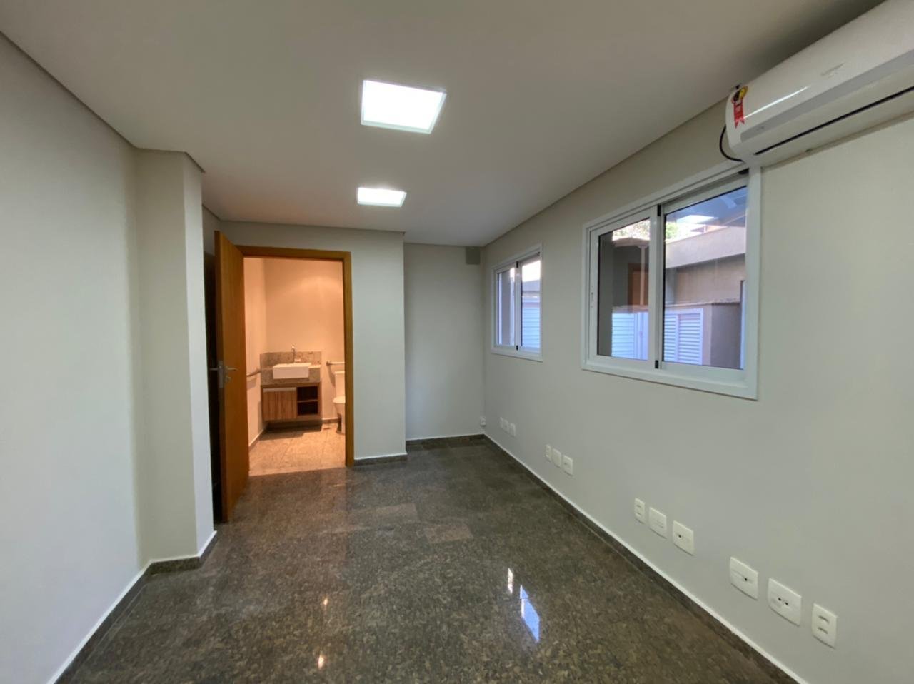 Prédio Inteiro à venda e aluguel, 270m² - Foto 19