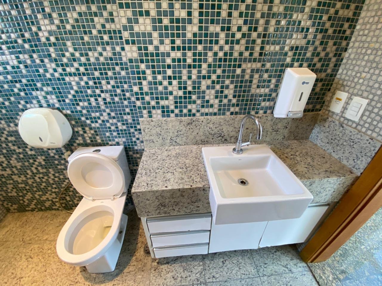 Prédio Inteiro à venda e aluguel, 270m² - Foto 25