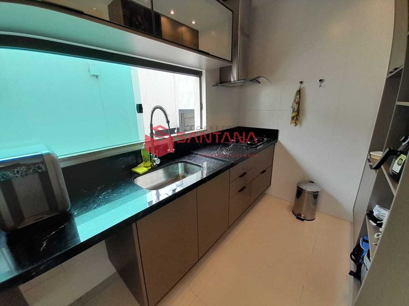 Apartamento térreo mobiliado para locação em Buraquinho Rua Ministro Antônio Carlos Magalhães Lauro de Freitas - 