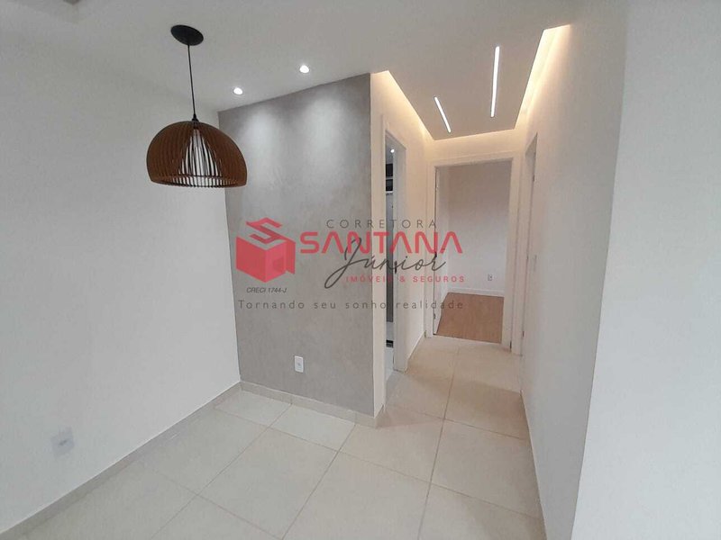 Apartamento com 2/4 para locação em Recreio de Ipitanga Avenida Baixa Grande Lauro de Freitas - 
