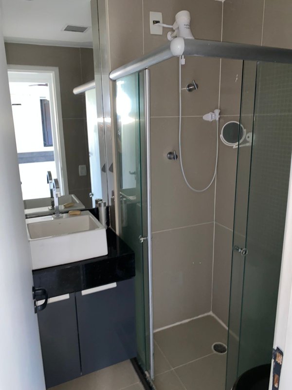 3 quartos 1 suíte 69m², 2 vagas, lazer completo em Boa Viagem Rua Ana Camelo da Silva Recife - 