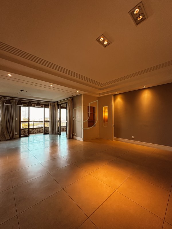 Apartamento com 4 Suítes no Condomínio Edifício Bonaire - São José dos Campos - 