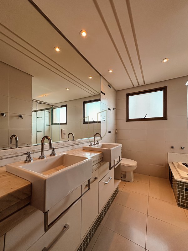 Apartamento com 4 Suítes no Condomínio Edifício Bonaire - São José dos Campos - 