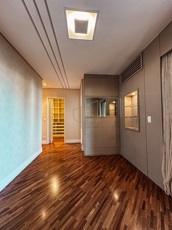 Apartamento com 4 Suítes no Condomínio Edifício Bonaire - São José dos Campos - 
