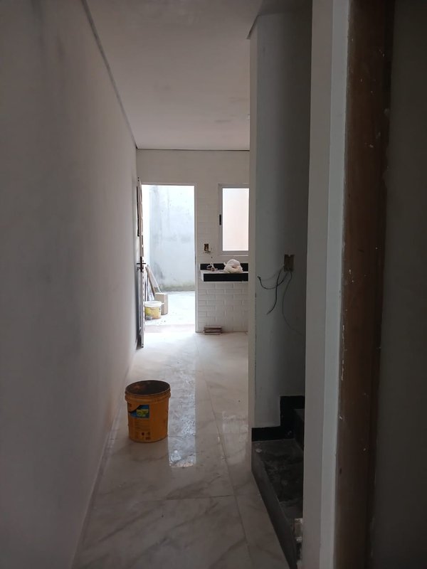 CASA IMPECÁVEL NO SANTO ANTÔNIO (em obra) !!! - Franco da Rocha - 
