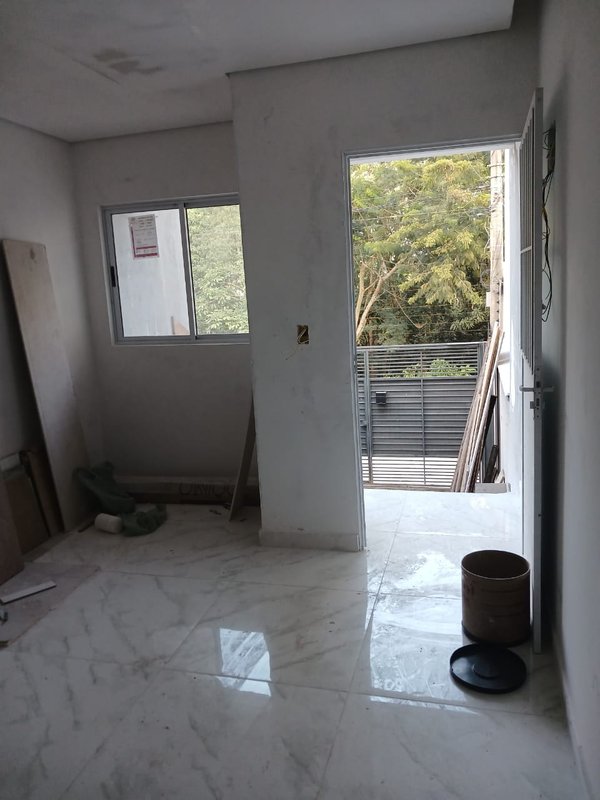 CASA IMPECÁVEL NO SANTO ANTÔNIO (em obra) !!! - Franco da Rocha - 