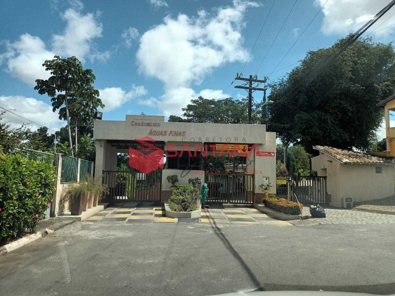 Terreno à venda no condomínio Águas finas Rua 15 de Janeiro Lauro de Freitas - 