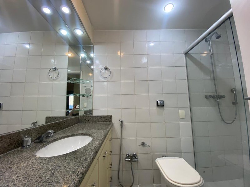 Apartamento 125m² Vila Mariana 03 dorm 01 vaga Avenida Conselheiro Rodrigues Alves São Paulo - 