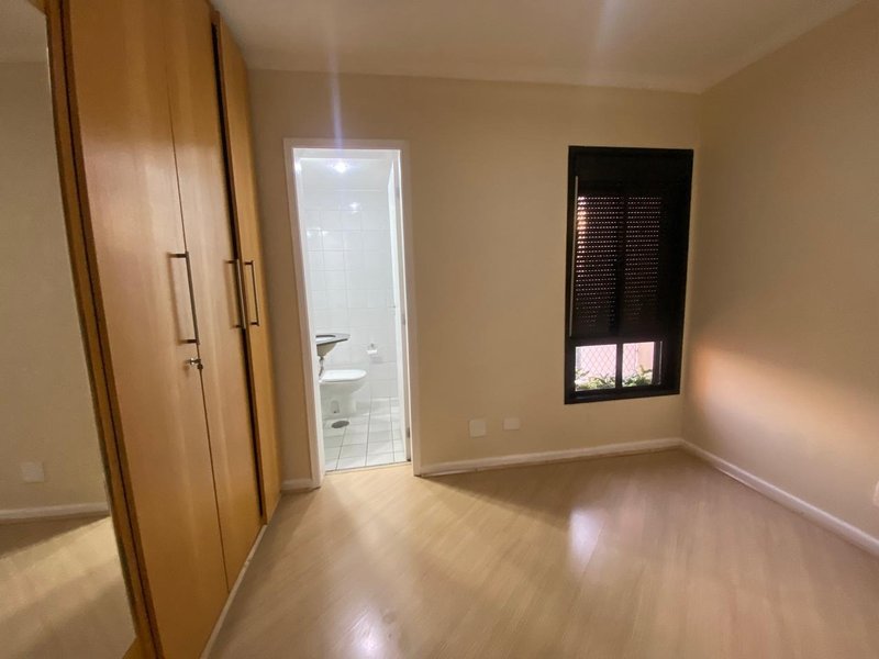 Apartamento 125m² Vila Mariana 03 dorm 01 vaga Avenida Conselheiro Rodrigues Alves São Paulo - 
