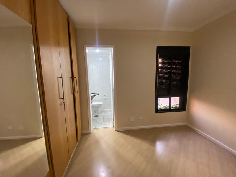Apartamento 125m² Vila Mariana 03 dorm 01 vaga Avenida Conselheiro Rodrigues Alves São Paulo - 