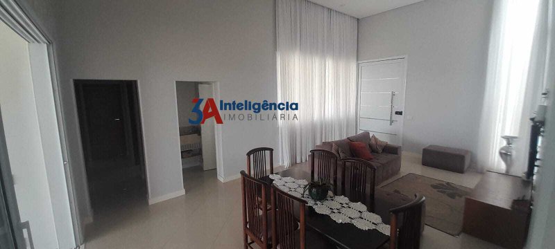 CASA RESIDENCIAL SOLAR DO BOSQUE – SOROCABA Laura Maielo Kook 3550 quadra J lote 07 Sorocaba - 