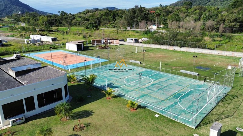 Casa com 2 dormitórios à venda, 79,69 m² - Ubatiba - Maricá/RJ - R$450.000,00 Rod. Ver.eador Oldemar Guedes Figueiredo Maricá - 