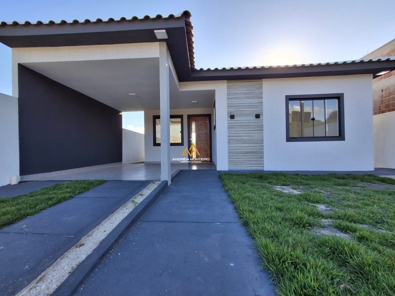 Casa com 2 dormitórios à venda, 79,69 m² - Ubatiba - Maricá/RJ - R$450.000,00 Rod. Ver.eador Oldemar Guedes Figueiredo Maricá - 