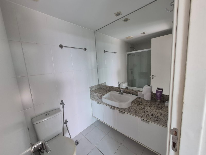 APARTAMENTO TIPO STUDIO MOBILIADO COM INFRAESTRUTURA COMPLETA Avenida Tancredo Neves Salvador - 