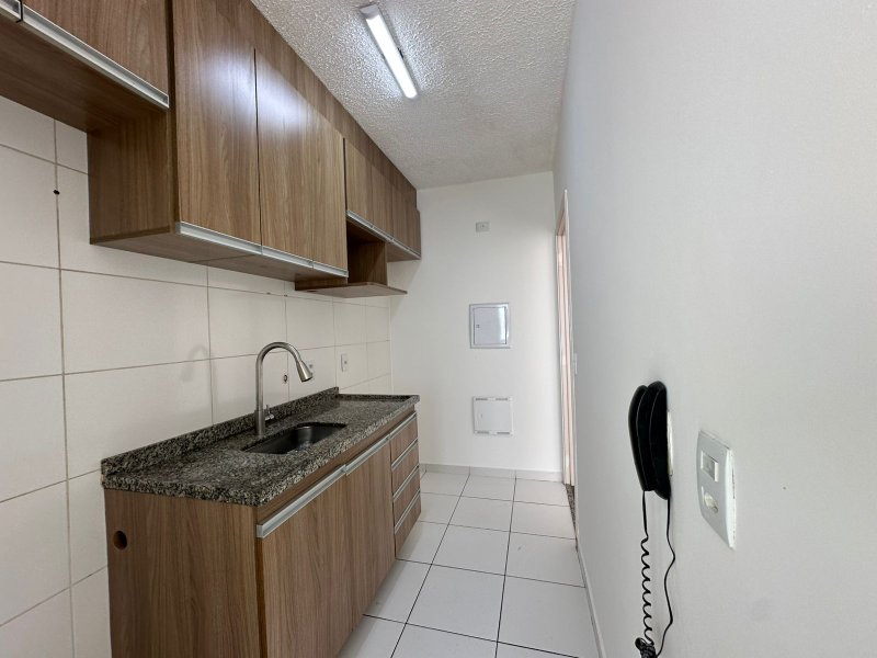 Locação Reserva do alto 2 dormitórios Rua Werner Goldberg Barueri - 