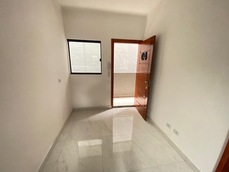 Apartamento no Carrão 2 dormitórios pronto para morar próximo ao metrô Rua Xiririca São Paulo - 