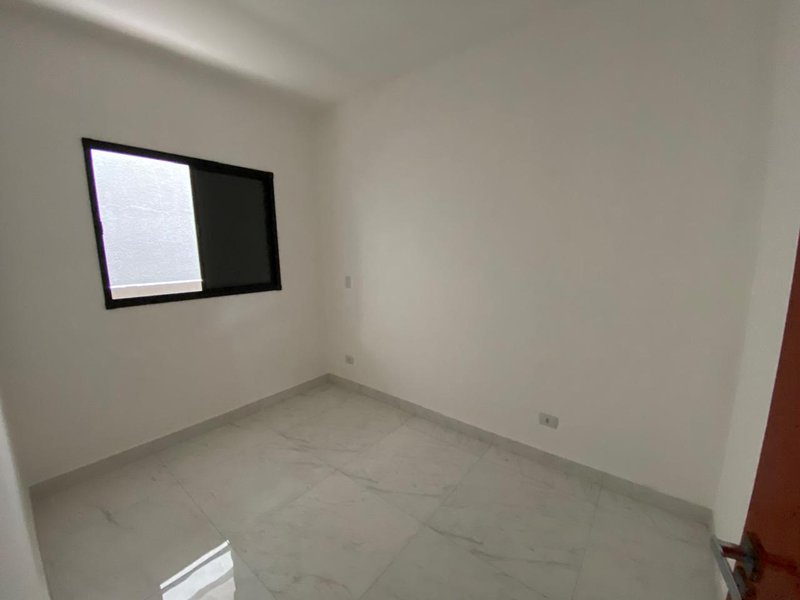 Apartamento no Carrão 2 dormitórios pronto para morar próximo ao metrô Rua Xiririca São Paulo - 