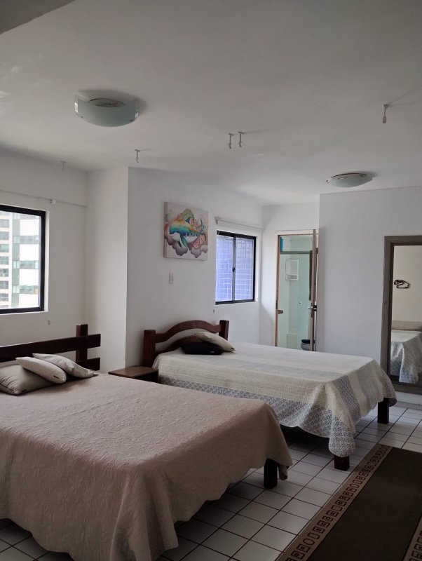 Apartamento à venda com 3 quartos sendo 3 suites, 130m² área útil por R$ 925.000,00 Rua Professor Eduardo Wanderley Filho Recife - 