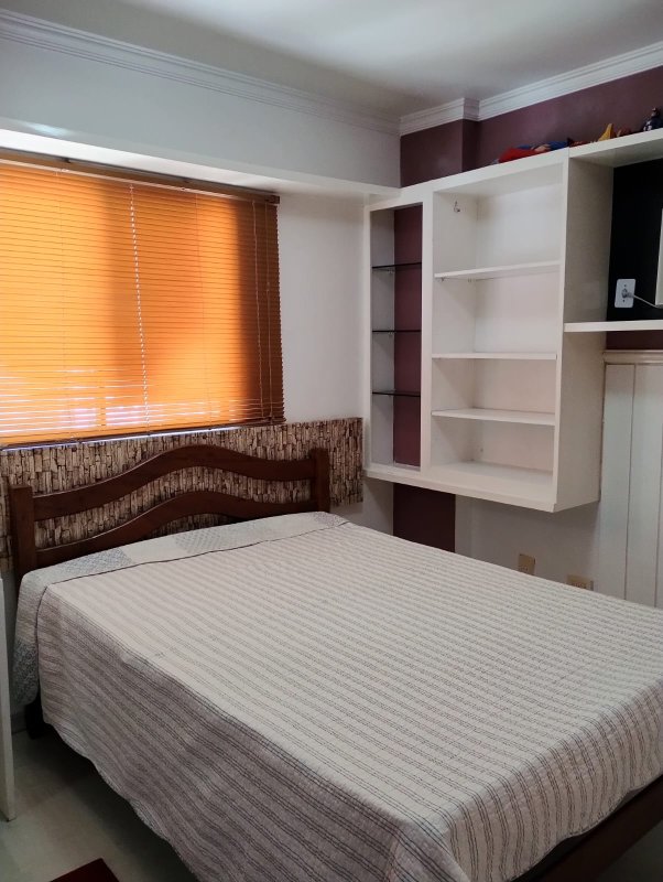 Apartamento à venda com 3 quartos sendo 3 suites, 130m² área útil por R$ 925.000,00 Rua Professor Eduardo Wanderley Filho Recife - 