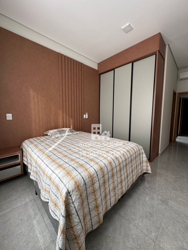 🏡 Casa no condominio Ypes 3 em Tatui! com 2 suítes espaçosas e uma Piscina! - Tatuí - 