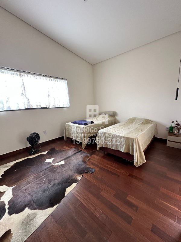 🏡 Casa no condominio esplanada em Tatui! com 4 quartos (sendo 1 suíte espaçosa)! - Tatuí - 