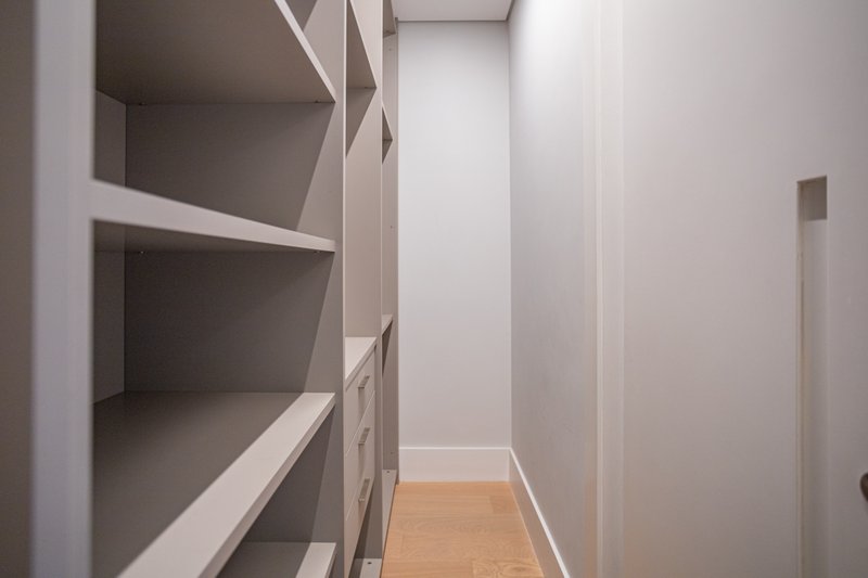 Residencial Alphaville 10 - Mobiliada - Barueri - 