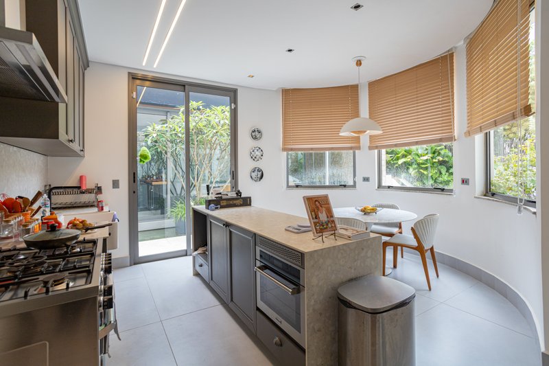 Residencial Alphaville 10 - Mobiliada - Barueri - 
