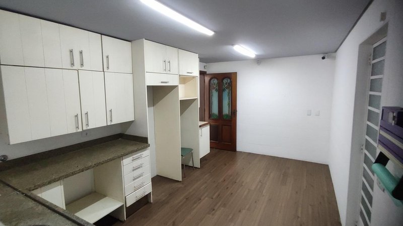 Casa Comercial com 260m² na Vila Mariana 02 vagas Rua Artur de Almeida São Paulo - 