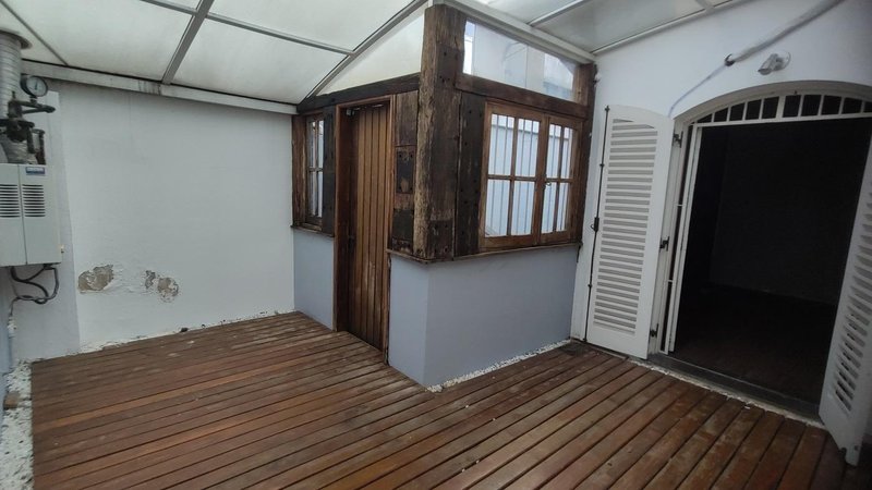 Casa Comercial com 260m² na Vila Mariana 02 vagas Rua Artur de Almeida São Paulo - 