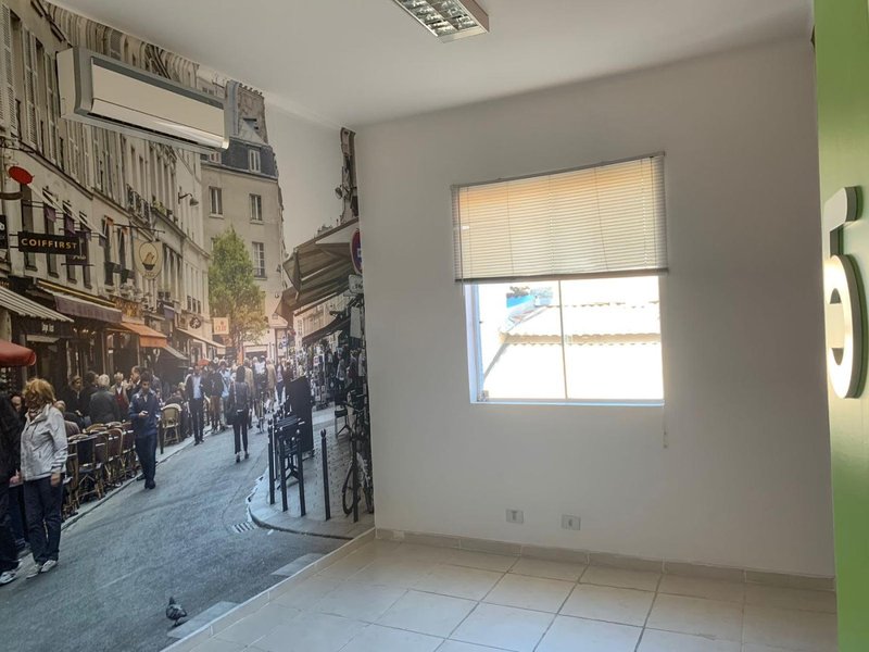 Sobrado Comercial na Saúde com 160m² Rua Caramuru São Paulo - 