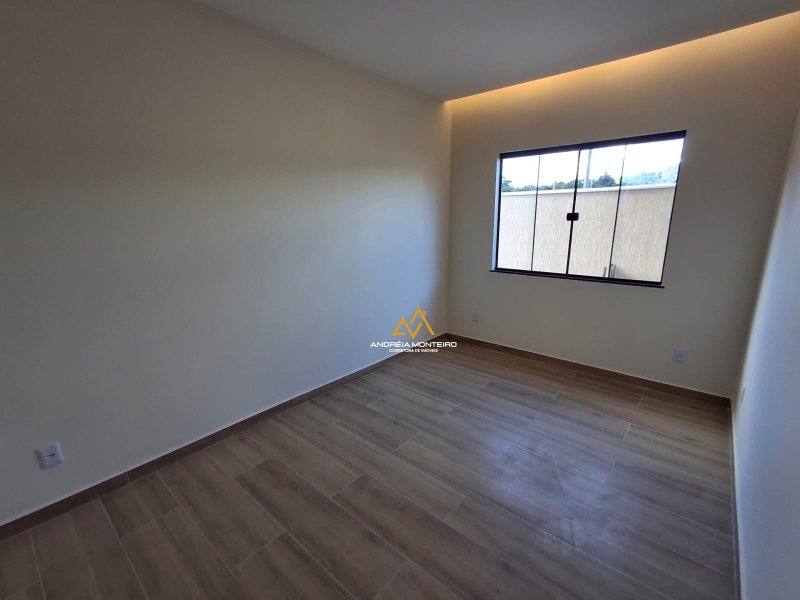 Casa com 3 dormitórios à venda, 112 m² - Ubatiba - Maricá/RJ - R$620.000,00  Rodovia Vereador Oldemar Guedes Figueiredo Maricá - 