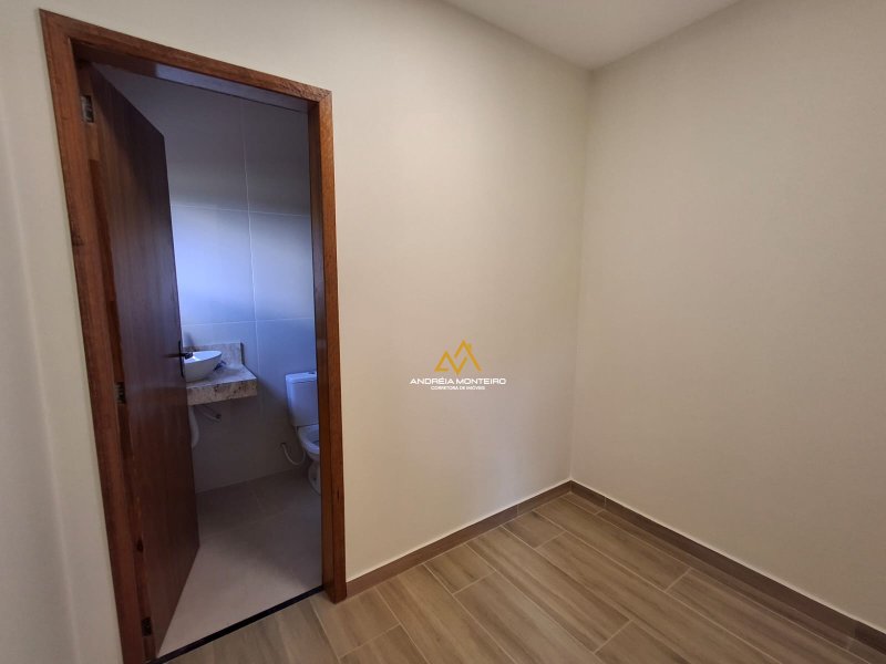 Casa com 3 dormitórios à venda, 112 m² - Ubatiba - Maricá/RJ - R$620.000,00  Rodovia Vereador Oldemar Guedes Figueiredo Maricá - 