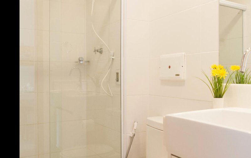 APARTAMENTO NASCENTE QUARTO SALA VARANDA GARAGEM À VENDA NA BARRA PORTEIRA FECHADA! Farol da Barra Salvador - 