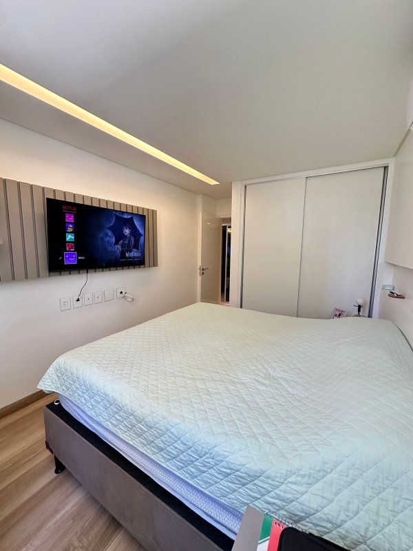 Apartamento à venda com 3 quartos sendo uma suíte, 154m² área útil por R$ 1.280.000,00 Rua Setúbal Recife - 