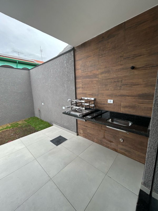 Casa Térrea com Suíte e Espaço Gourmet Próxima ao Centro - Mogi das Cruzes - 